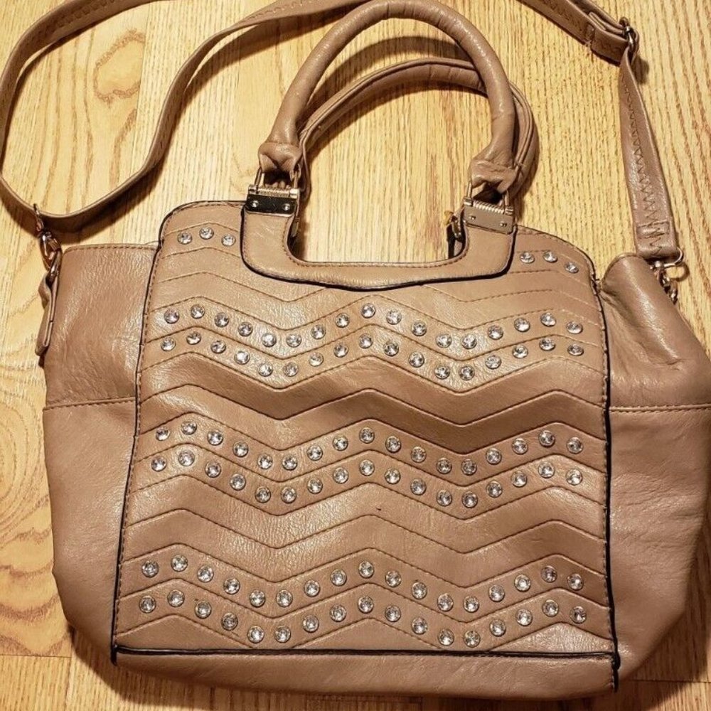 Tignanello Women's Shoulder Bag / Purse/ Bag Zippers